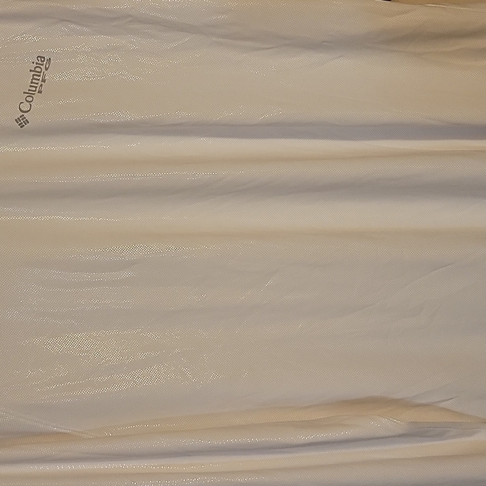 Long sleeve active shirt